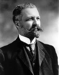 Left Henri Bourassa Henri led the opposition in Quebec against conscription Henri s Pamphlet (4 July 1917) stated: Canada has already