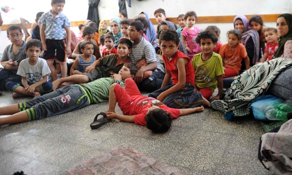 gaza unrwa The escalation of violence in the Gaza Strip has entered its fourth week, resulting in over 200,000 Palestinians being displaced from their homes and taking refuge in 85 UNRWA designated
