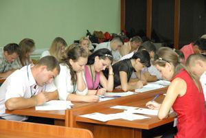 Initial training Initial training of judicial staff in Moldova is only provided by the National Institute of Justice.