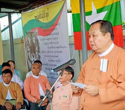 9 news the MyanMar times January 7-13, 2013 SNLD leader dismisses Shan rivals criticism By Zaw Myint THE head of the Shan Nationalities League for Democracy has hit back against leaders of a rival
