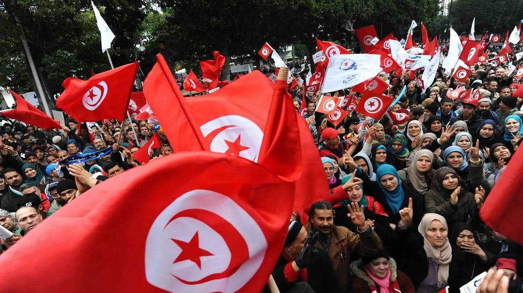 Tunisian Exceptionalism - (mis)/(re)placing Gender in Education Le Code du Statut Personnel The reliance on secularism to engender Tunisification The aim was to create a new Tunisian identity, to