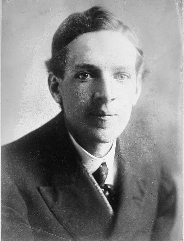 Upton Sinclair and The Jungle Upton Sinclair Published 1906 Harsh criticisms of working conditions in Chicago s
