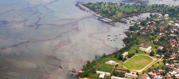 IMPACT OF OIL IN THE NIGER DELTA, NIGERIA OGONILAND OGONILAND The environmental restoration of