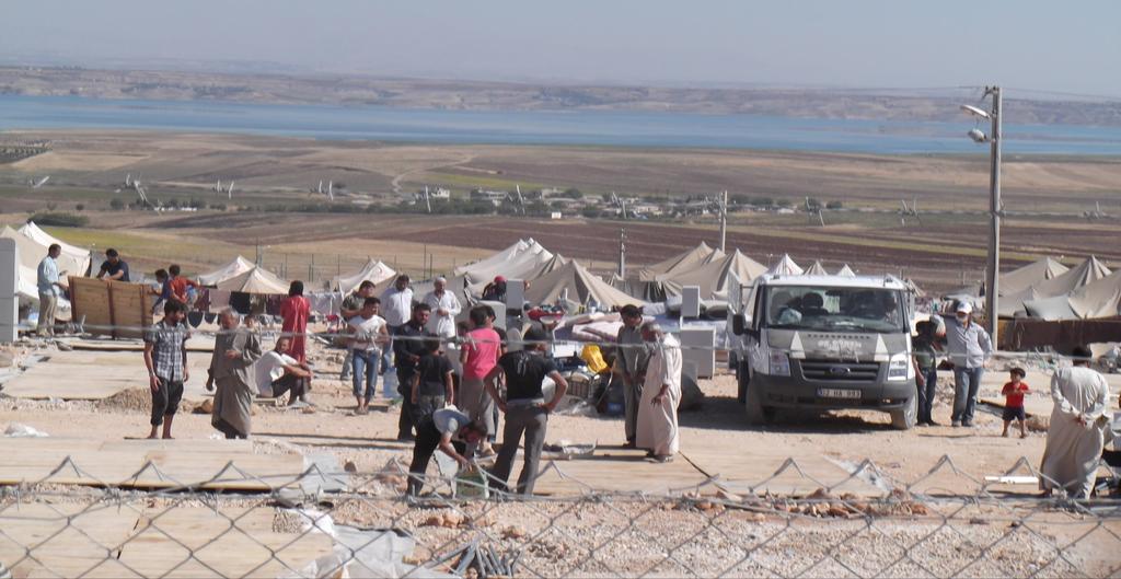 IOM OPERATIONS IN TURKEY In Adiyaman camp, camp staff identified and replaced 50 tents that were damaged and needed to be replaced.
