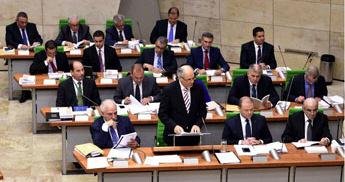 12 The Voice of the Maltese Tuesday October 27, 2015 Roundup of News About Malta Budget 2016: Realistic, positive measures Strengthening public finances first priority The Budget speech for 2016