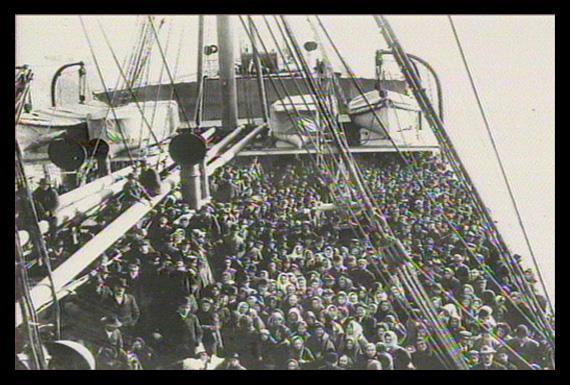 Ships were crowded with thousands of passengers.