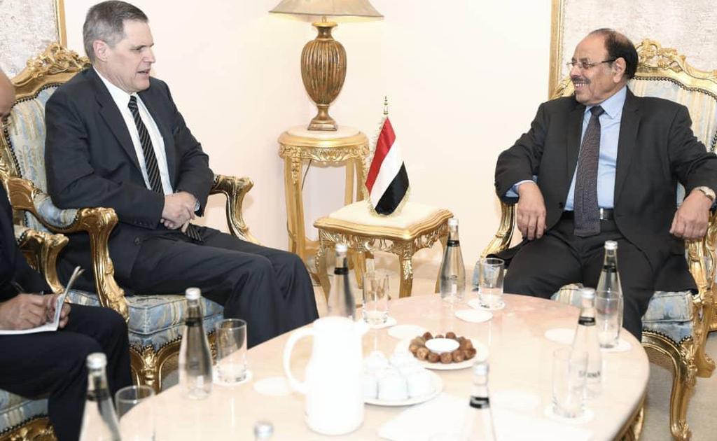 Vice President (Lt Gen) Ali Mohssen Saleh met Tuesday with American Ambassador to our country Mathew Tuller.