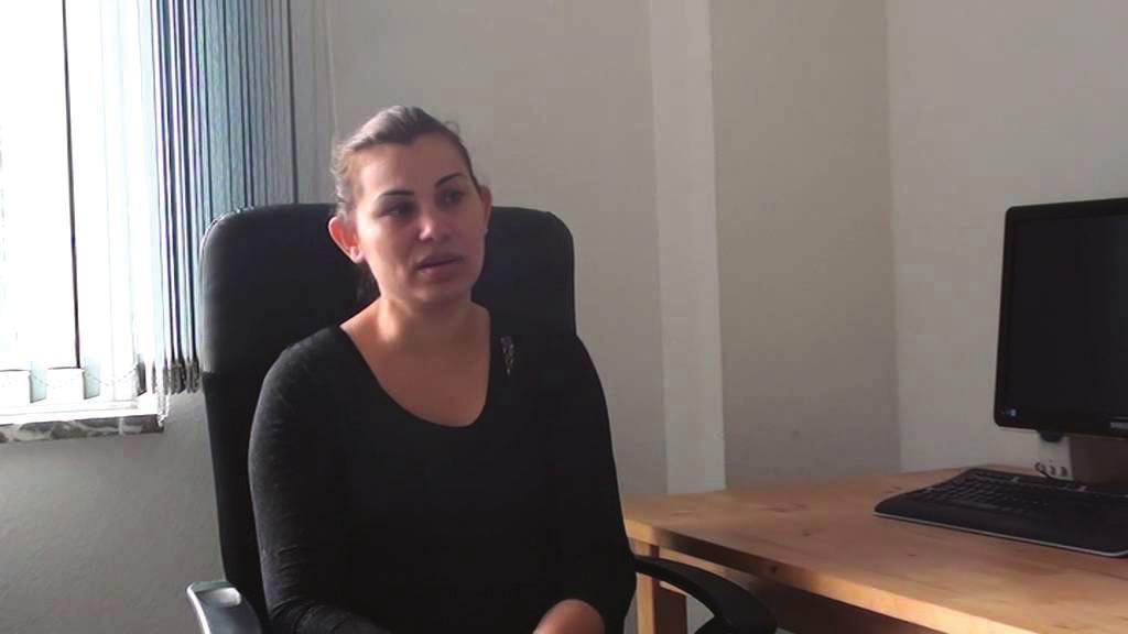 Interview with Roma activists Daniela Novac and Elvira Hasan on Roma education Interview with Daniela Novac The situation of Roma communities in many European cities remains very precarious, and