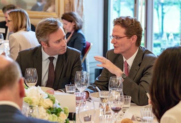 In the evening, the German Ambassador Nikolaus Meyer-Landrut gave a reception at his residence during which French Secrétaire d État for European Affairs Jean-Baptiste Lemoyne gave an off-the-record