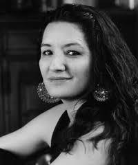 Author: Sandra Cisneros Born in Chicago and currently living in Mexico Writes short stories and novels about hispanic women and families Her best-selling novel, The