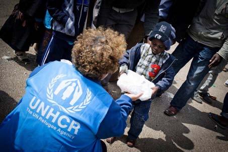 Crescent provides psyho-social counseling for people traumatized by violent events in Libya. Egypt UNHCR has mobilized 30 staff to Egypt, many of whom have deployed to the Saloum border crossing.