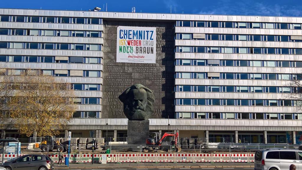 Karl-Marx-Monument in Chemnitz: Currently, road construction at the foot of the monument prevents the conduct of demonstrations.